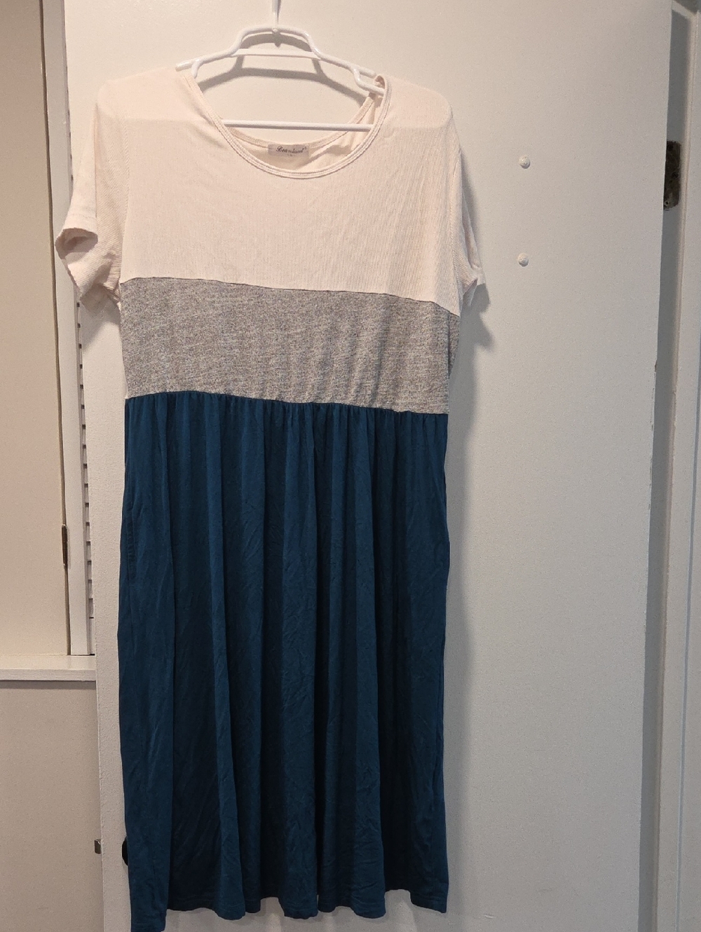 Maternity Casual Colorblock Midi Dress - White, Gray & Blue